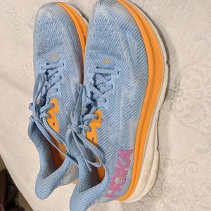 Hoka Clifton9